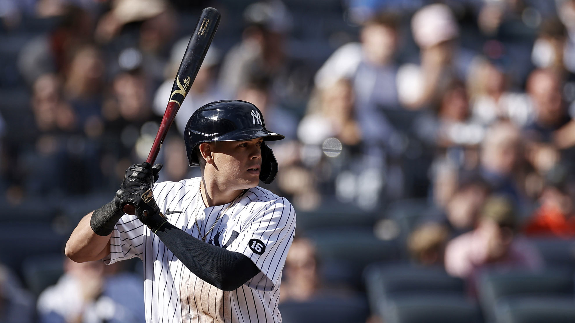 Gio Urshela and Gary Sánchez leave the Yankees