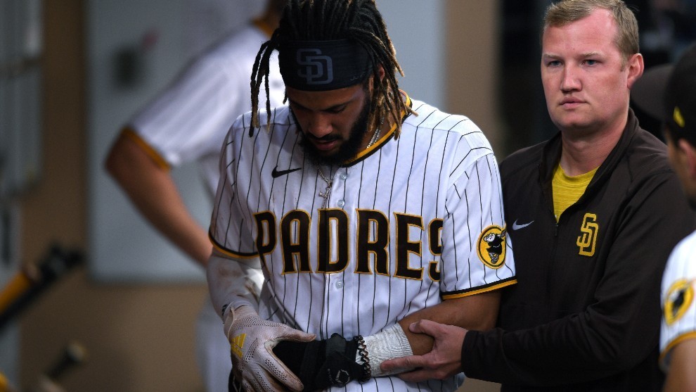 Fernando Tatis Jr. breaks his wrist and could miss half the season with the San Diego Padres