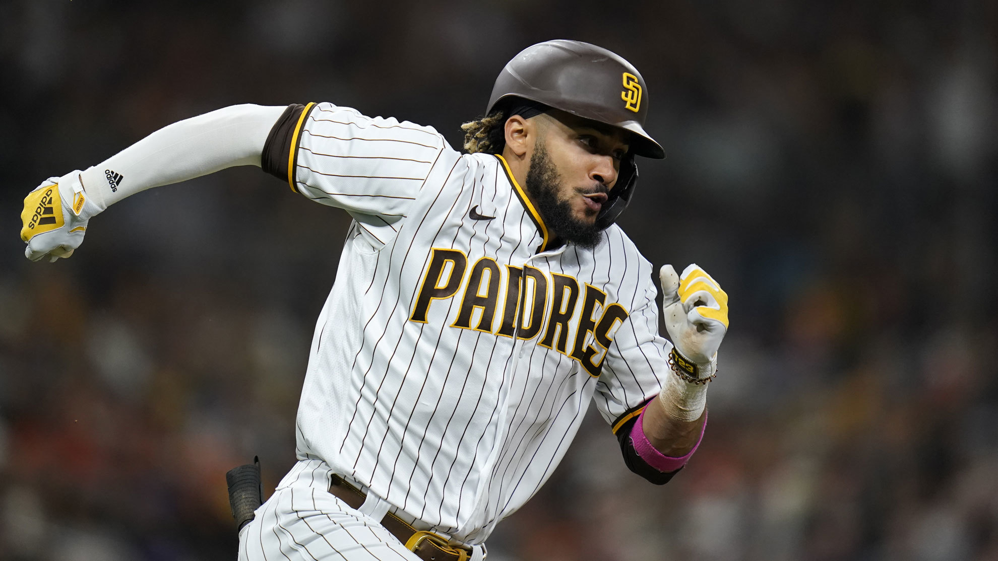 Hard blow to the Padres: Fernando Tatis, three months out due to the fracture
