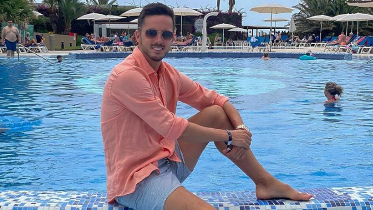 Pablo Sarabia descansa en Ibiza