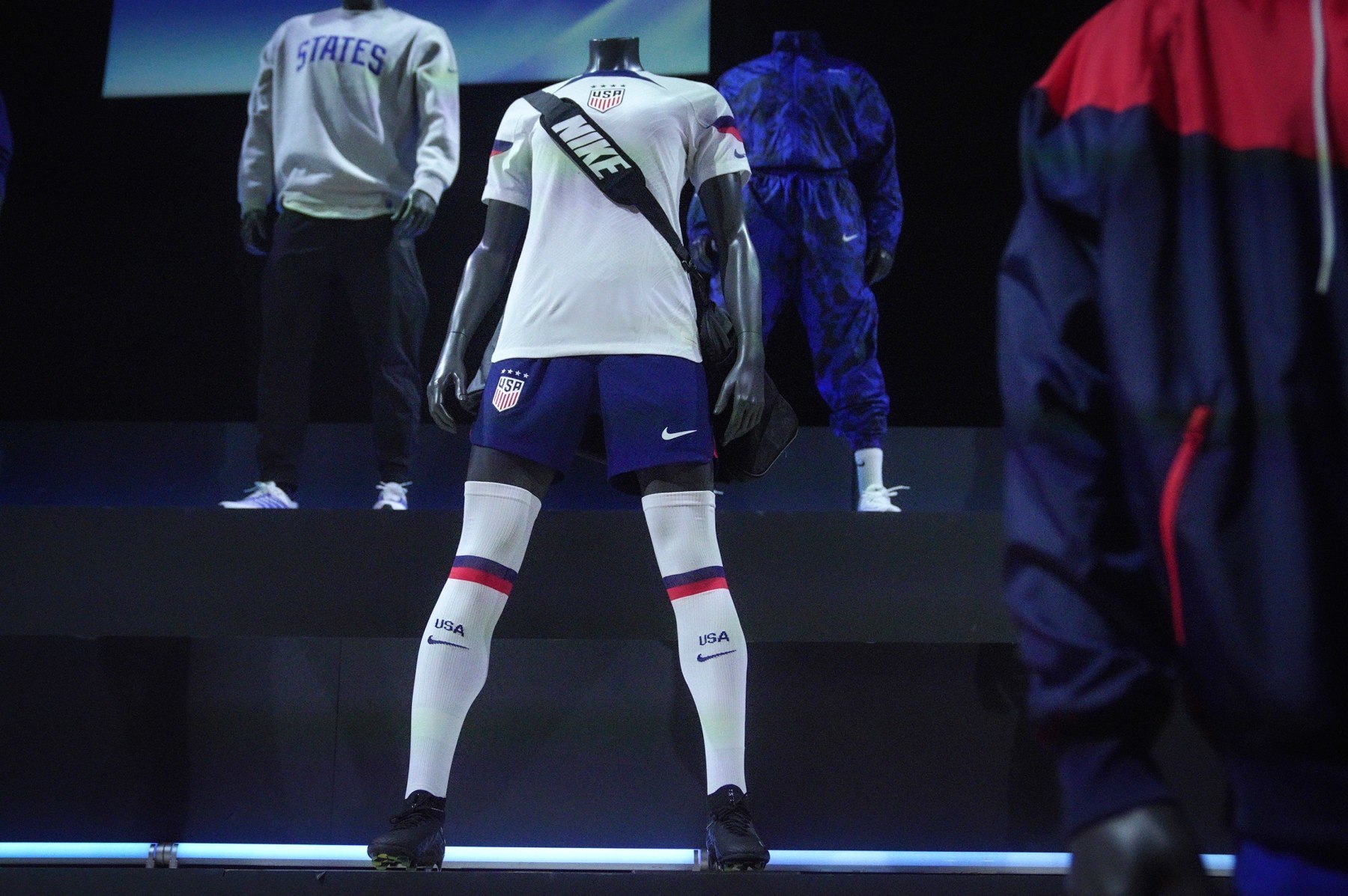 Nike lanza jerseys de Estados Unidos para el Mundial; jugadores y fans las  critican por ser insípidas | Marcausa