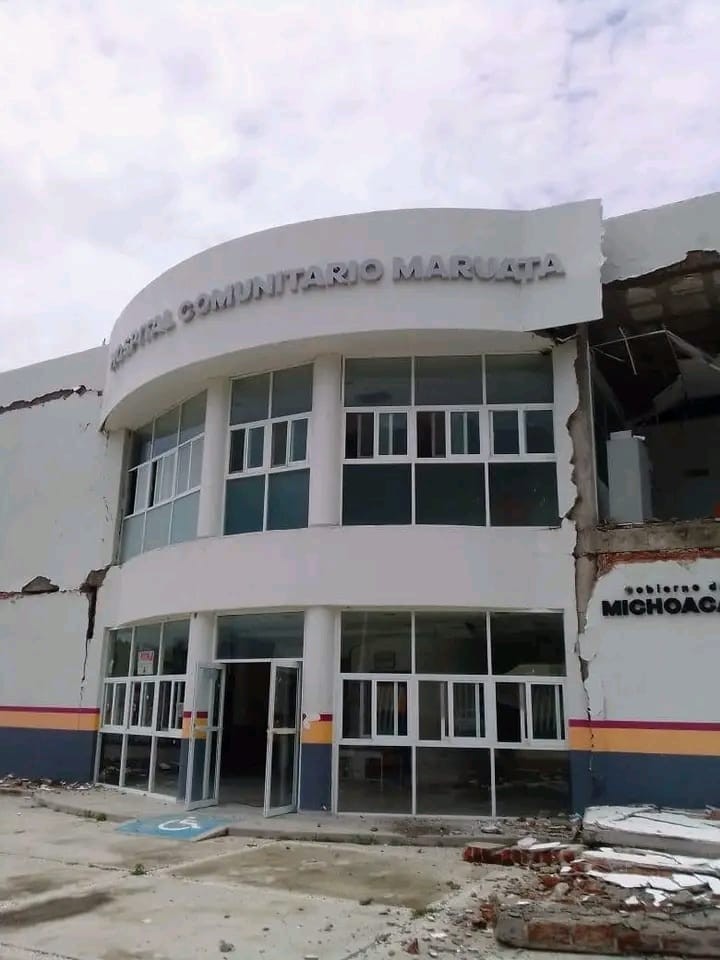 Hospital de Maruata afectado por el sismo de 7.4 de magnitud