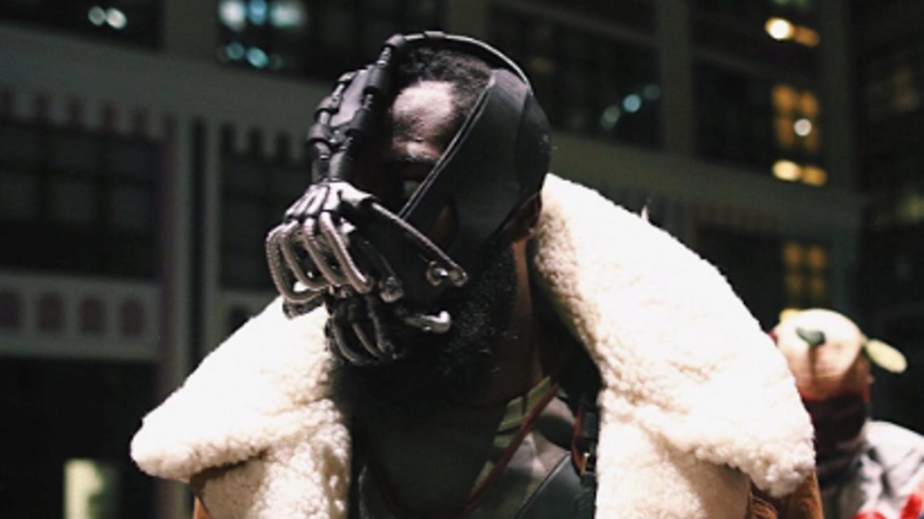 James Harden se pone en la piel de Bane (Batman)