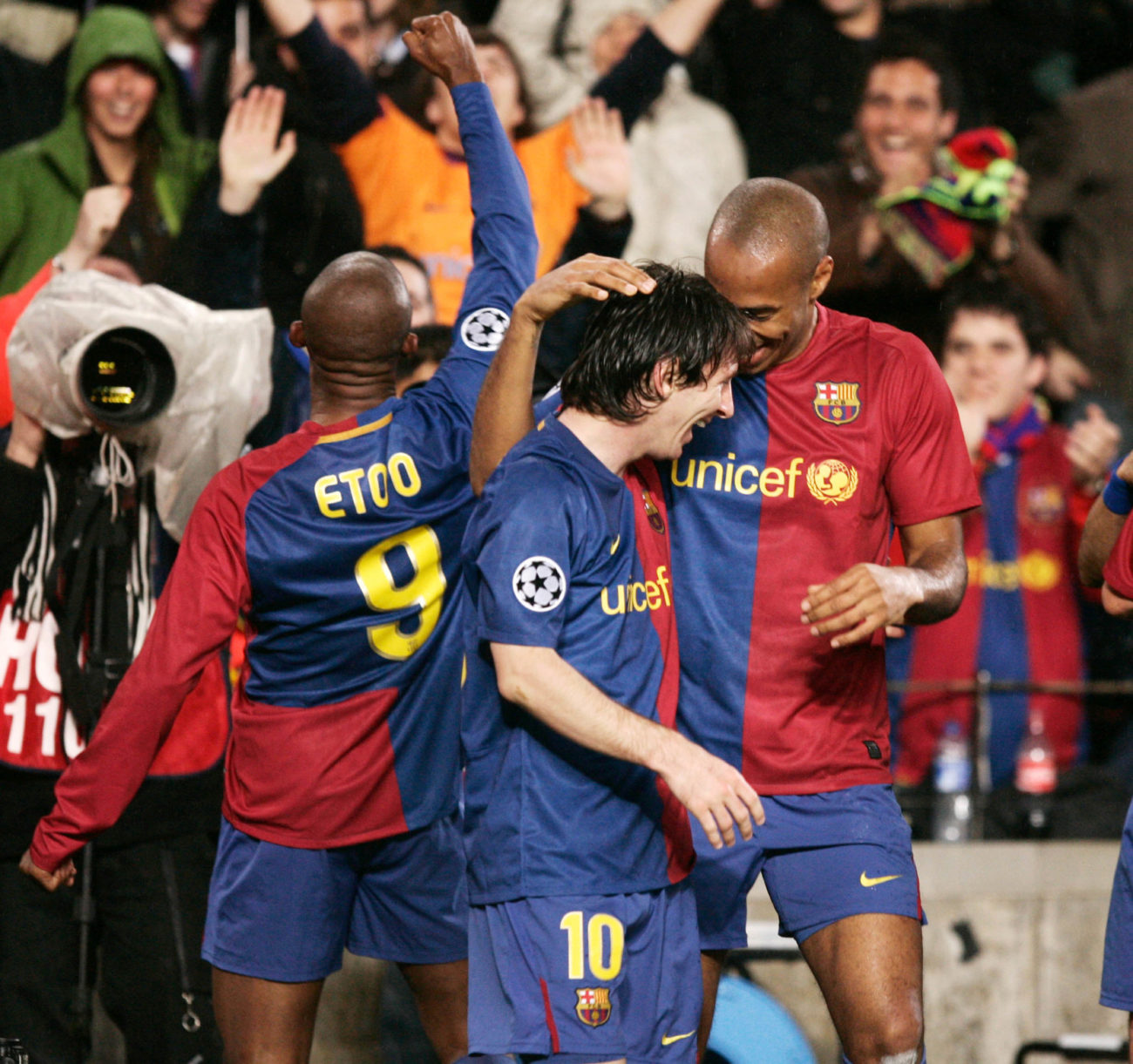 Messi celebrando un gol con Henry en Barcelona vs Bayern Munich por...