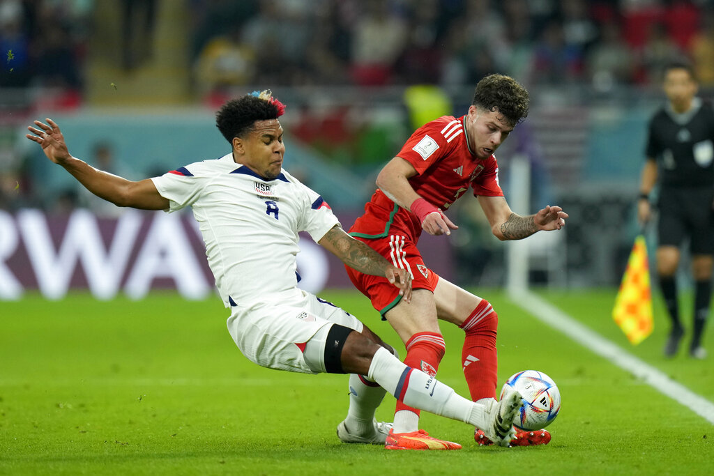 McKennie se barre en el duelo ante Gales y se gana la tarjeta...