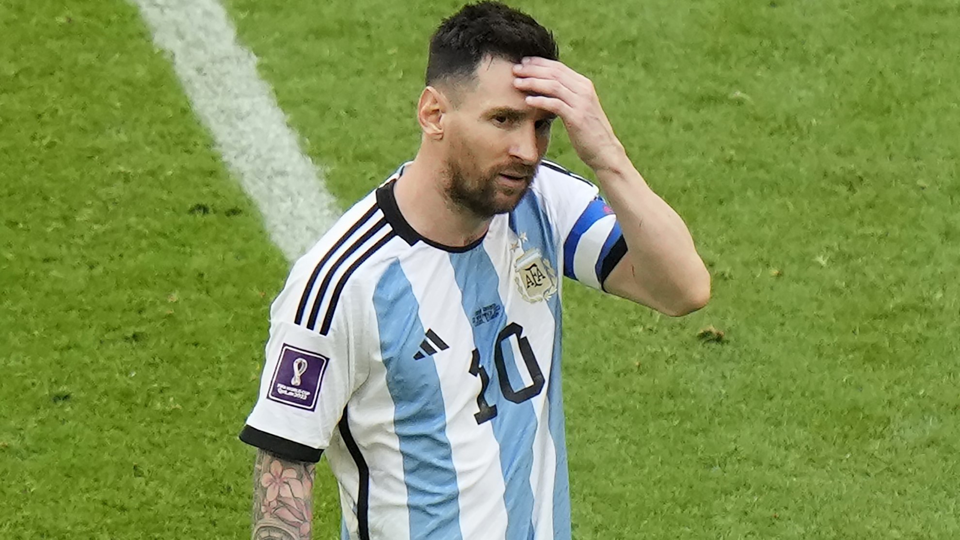 Lionel Messi tiene amarga entrada al 'Club de los 5 Mundiales' | Marcausa