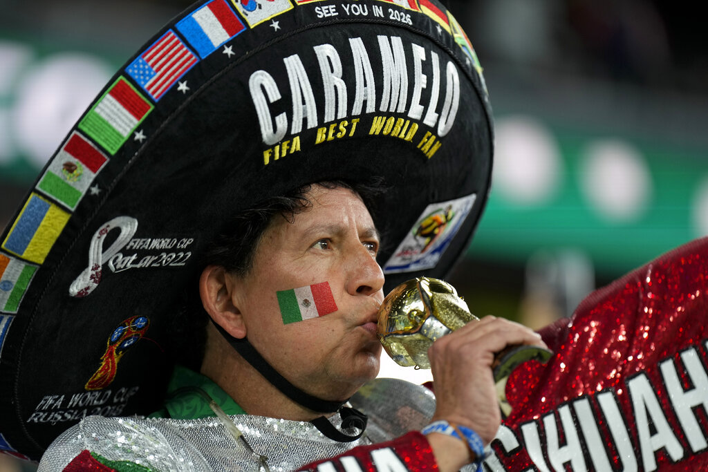 El Cielito Lindo y Polonia va a probar el chile nacional, parte de...