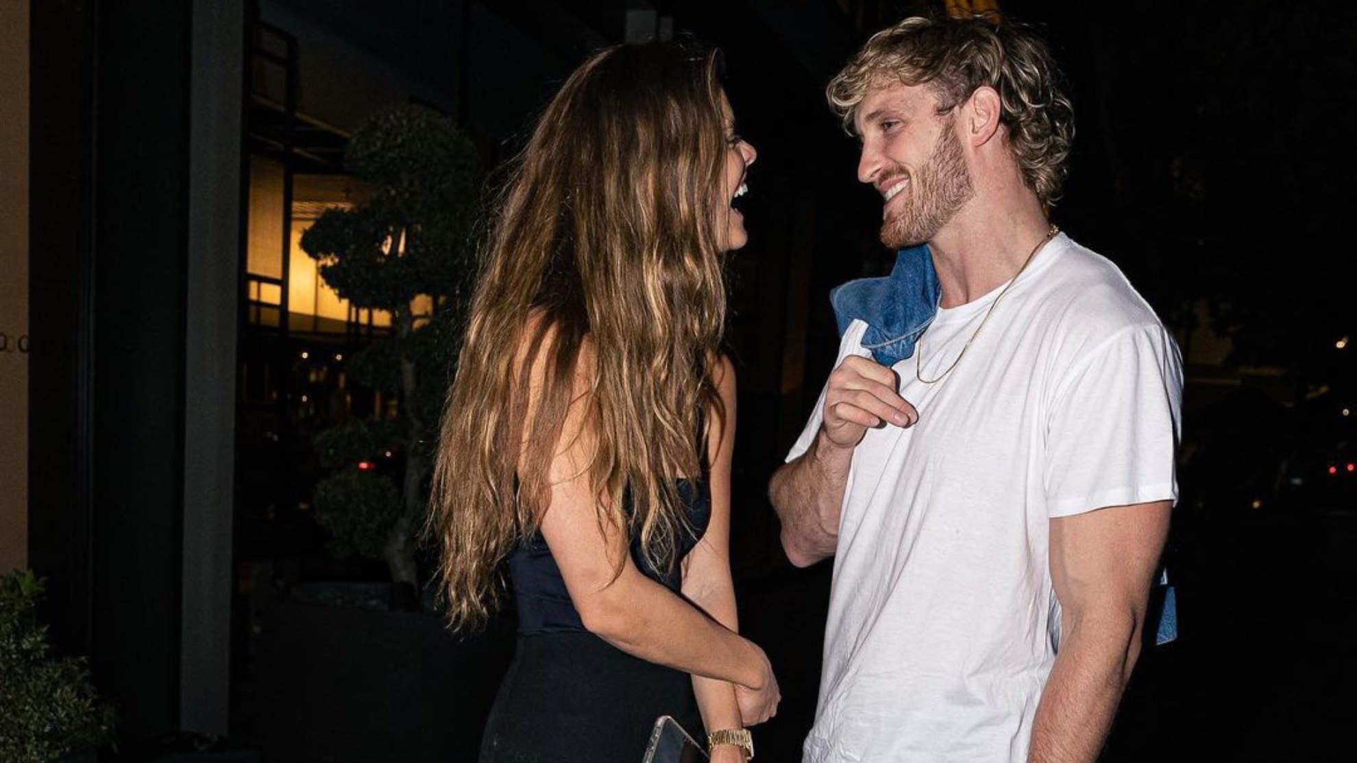 Logan Paul y Nina Agdal por fin hacen oficial su relación con unas tiernas  fotos | Marcausa