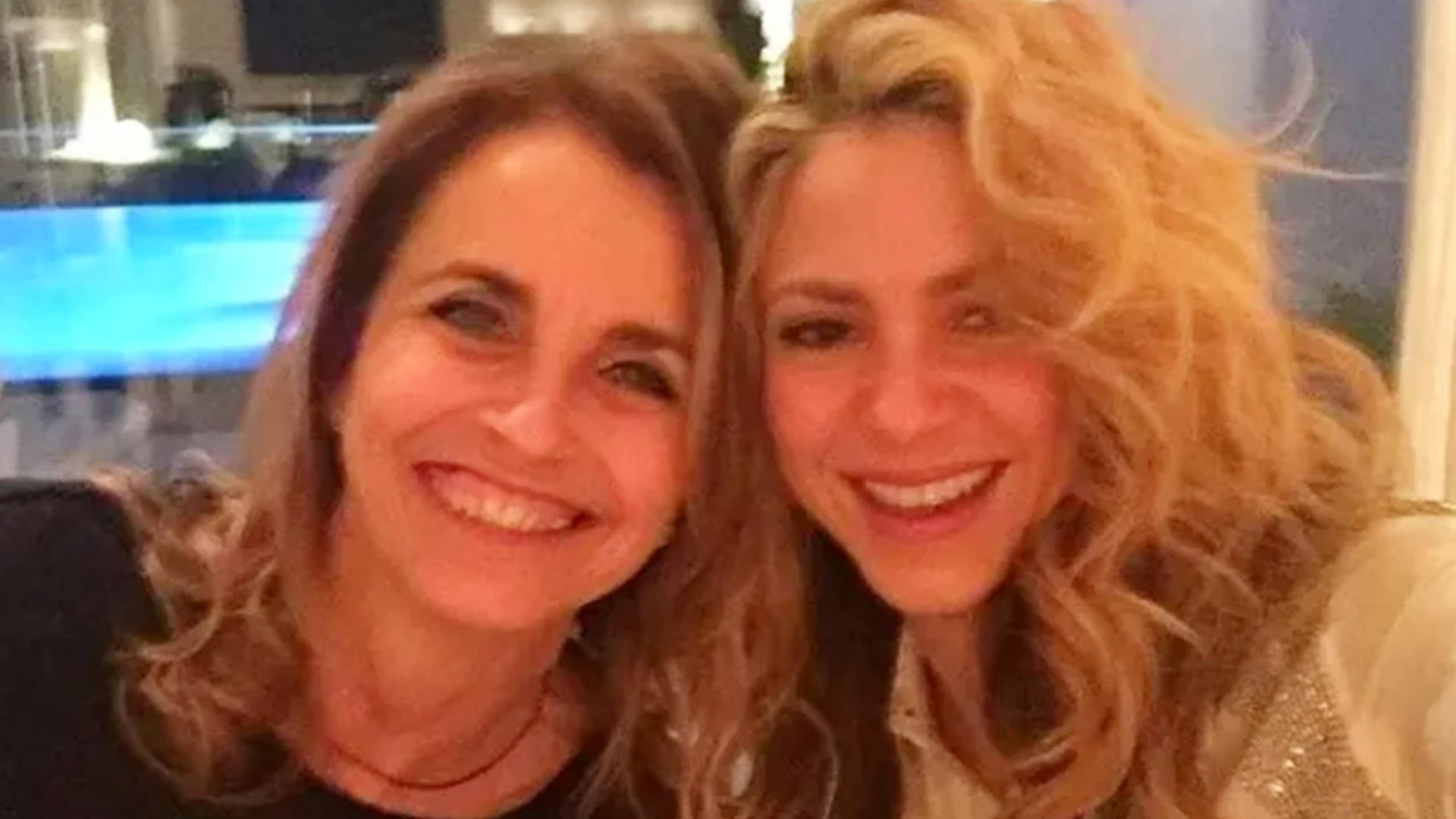 Shakira y su ex suegra, Montserrat Bernabeu.