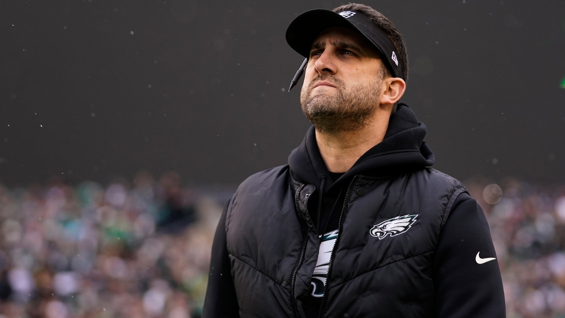 Los Eagles siguen invictos y es hora de hablar de Nick Sirianni • Primero y  Diez