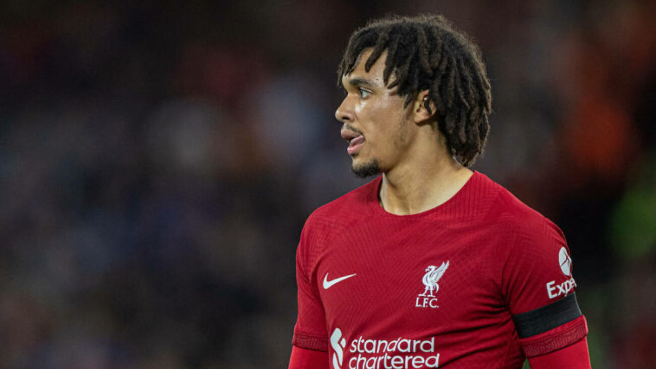 31. Alexander-Arnold (Liverpool): 9,360,000