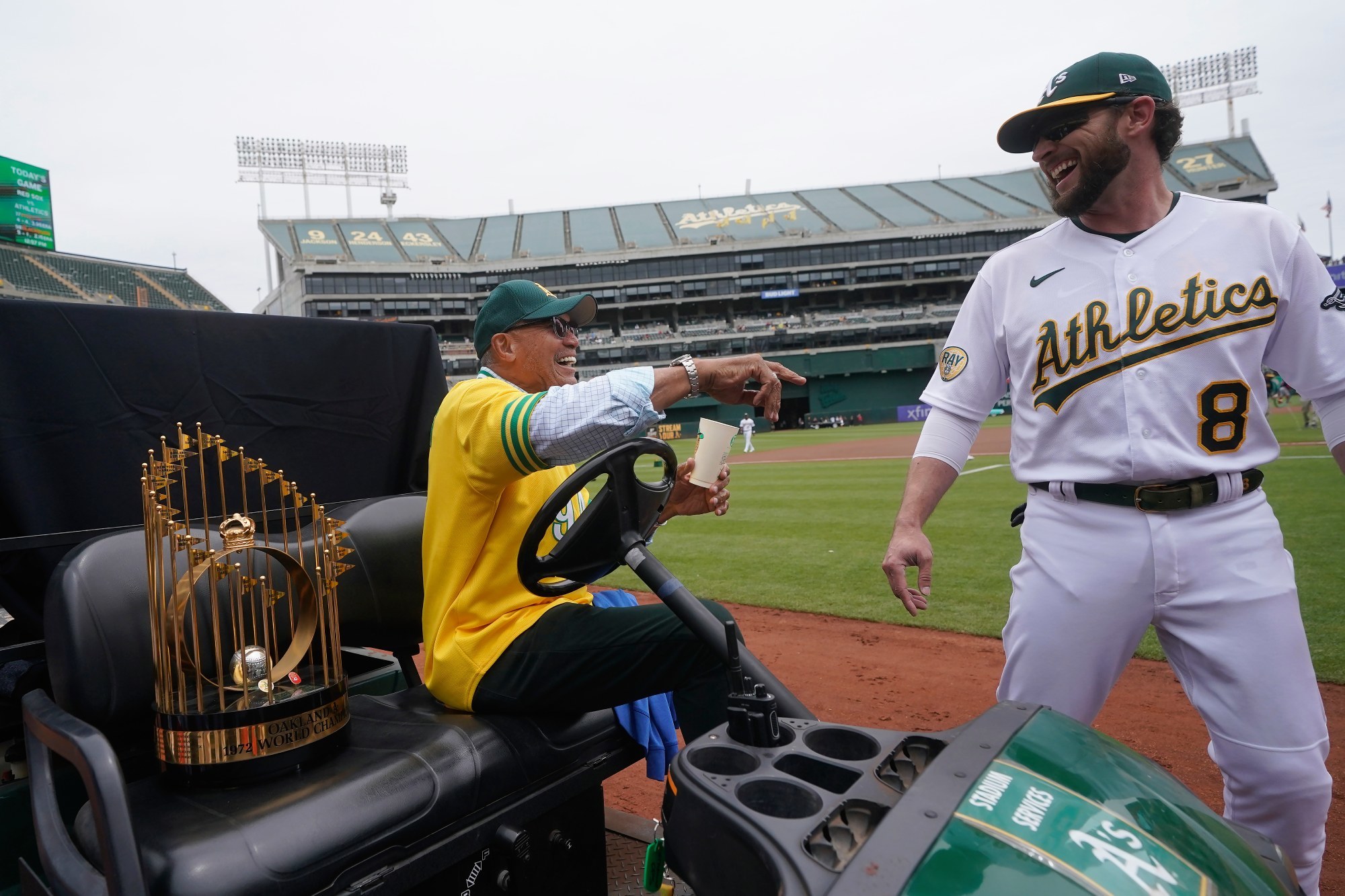 Reggie Jackson has gloomy outlook for A's future in Oakland