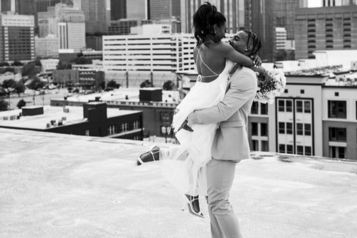 Simone Biles y Jonathan Owens el da de su boda.