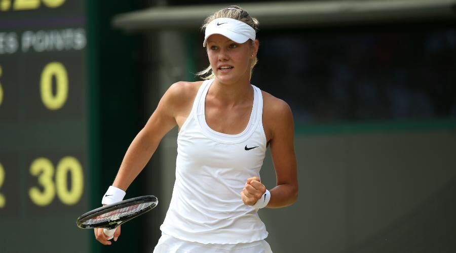 Sofya Zhuk, que con 15 aos gan el torneo junior de Wimbledon 2015,...