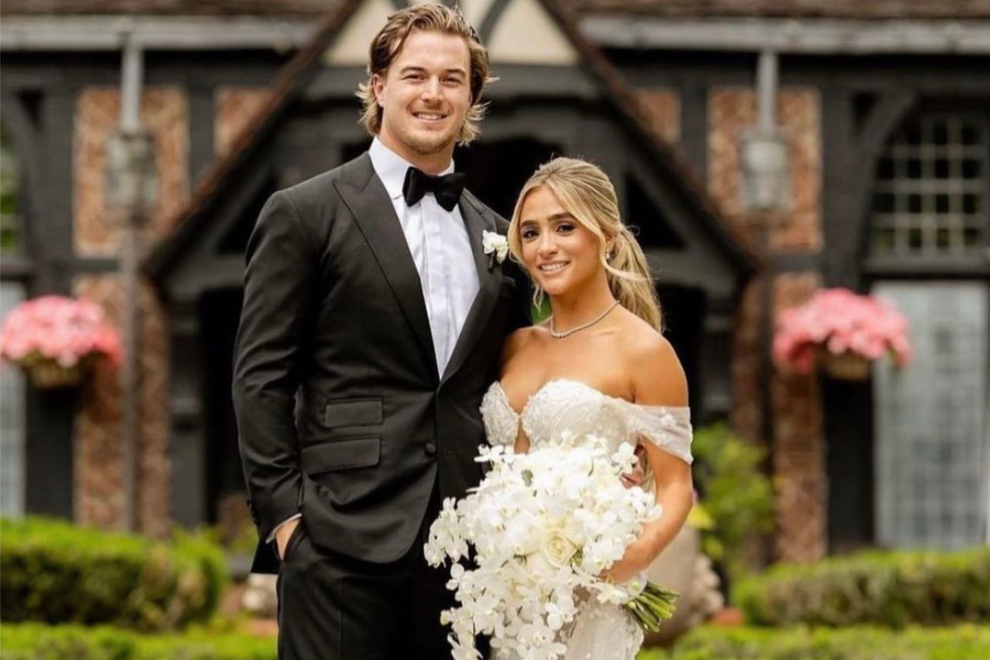 Steelers Quarterback Kenny Pickett Marries Amy Paternoster in New