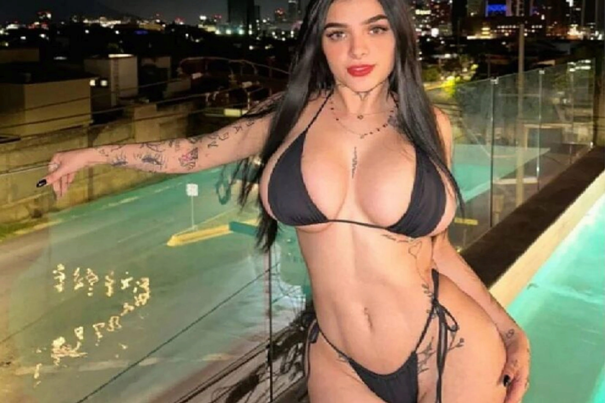 Karely Ruiz presenta en candente video a su nueva novia | Marcausa