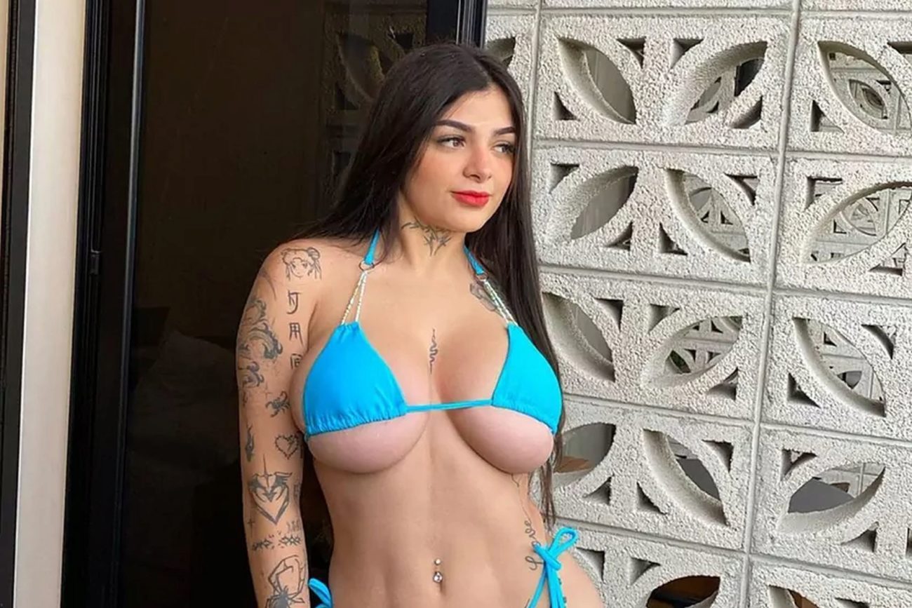 Karely Ruiz tambin sube colaboraciones en OnlyFans junto a otras...