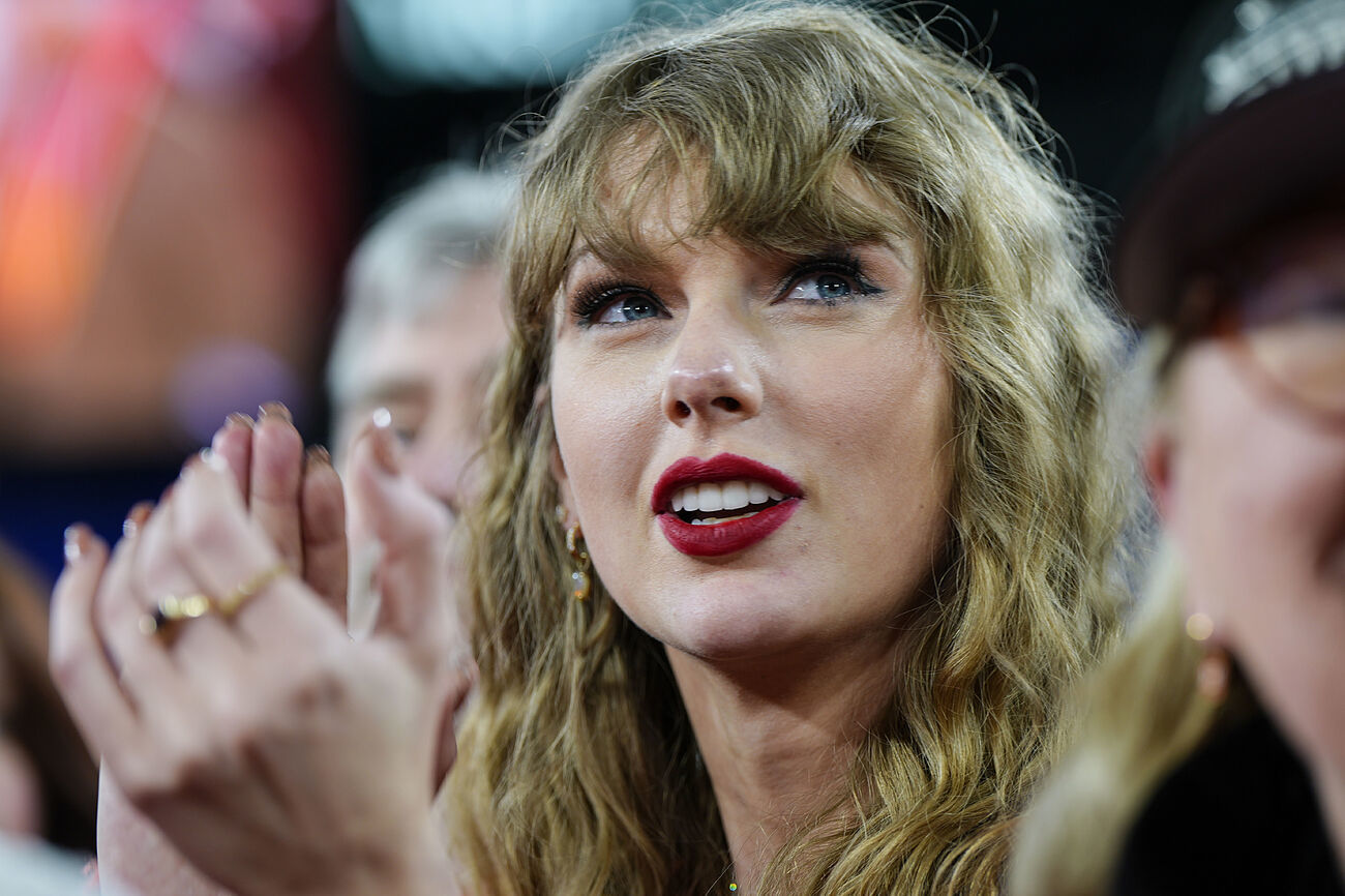 La cantante Taylor Swift apoy una vez ms a su novio y celebr a...