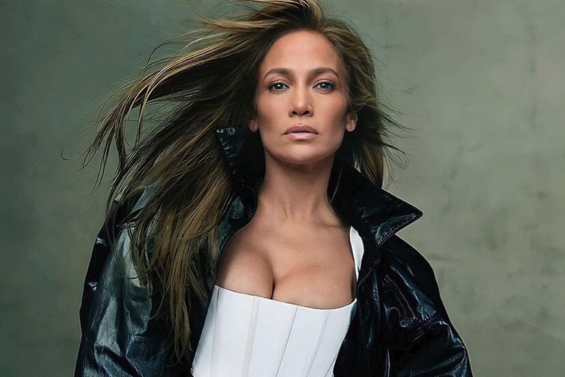 Jennifer Lopez sorprende con lo último en customización