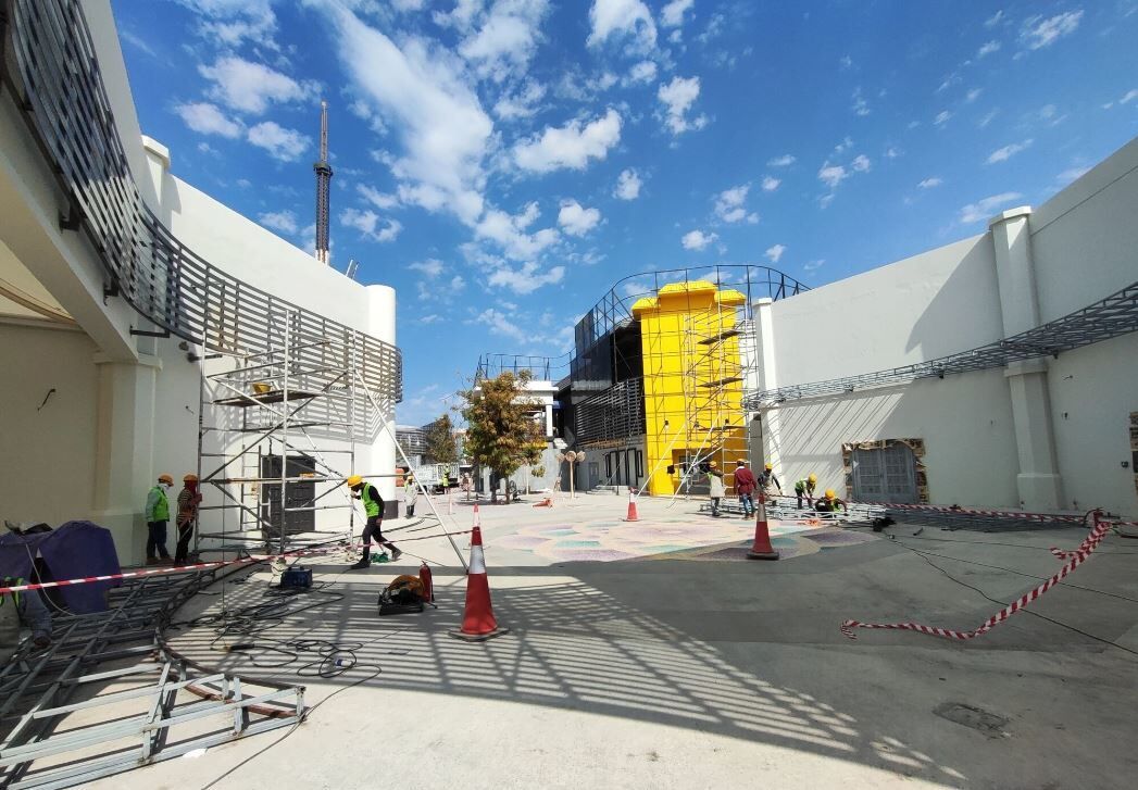 Las obras en el paseo de los campeones, donde se aprecia parte de la...