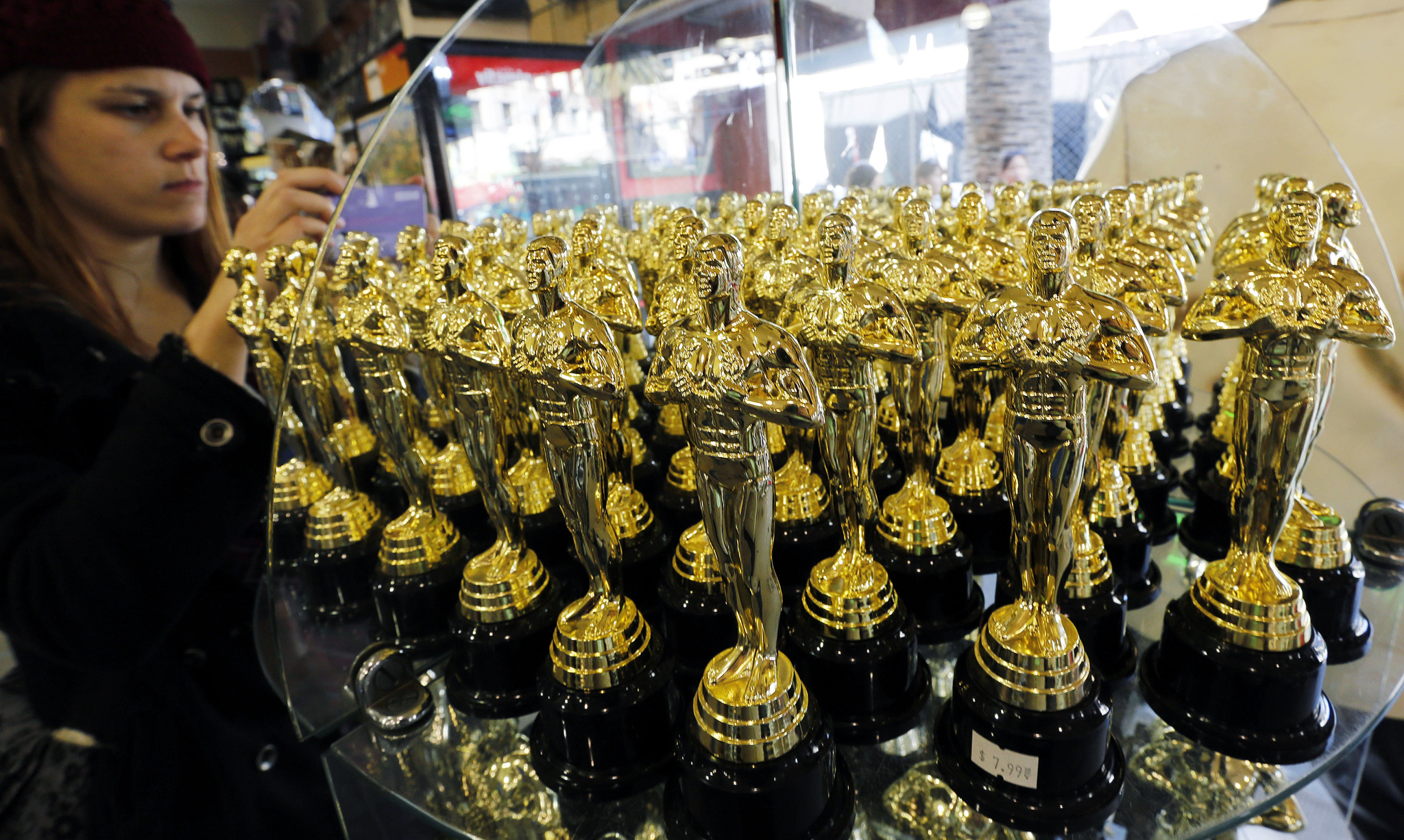 Oscars 2024 Presentadores: Quines entregarn las estatuillas durante la premiacin?