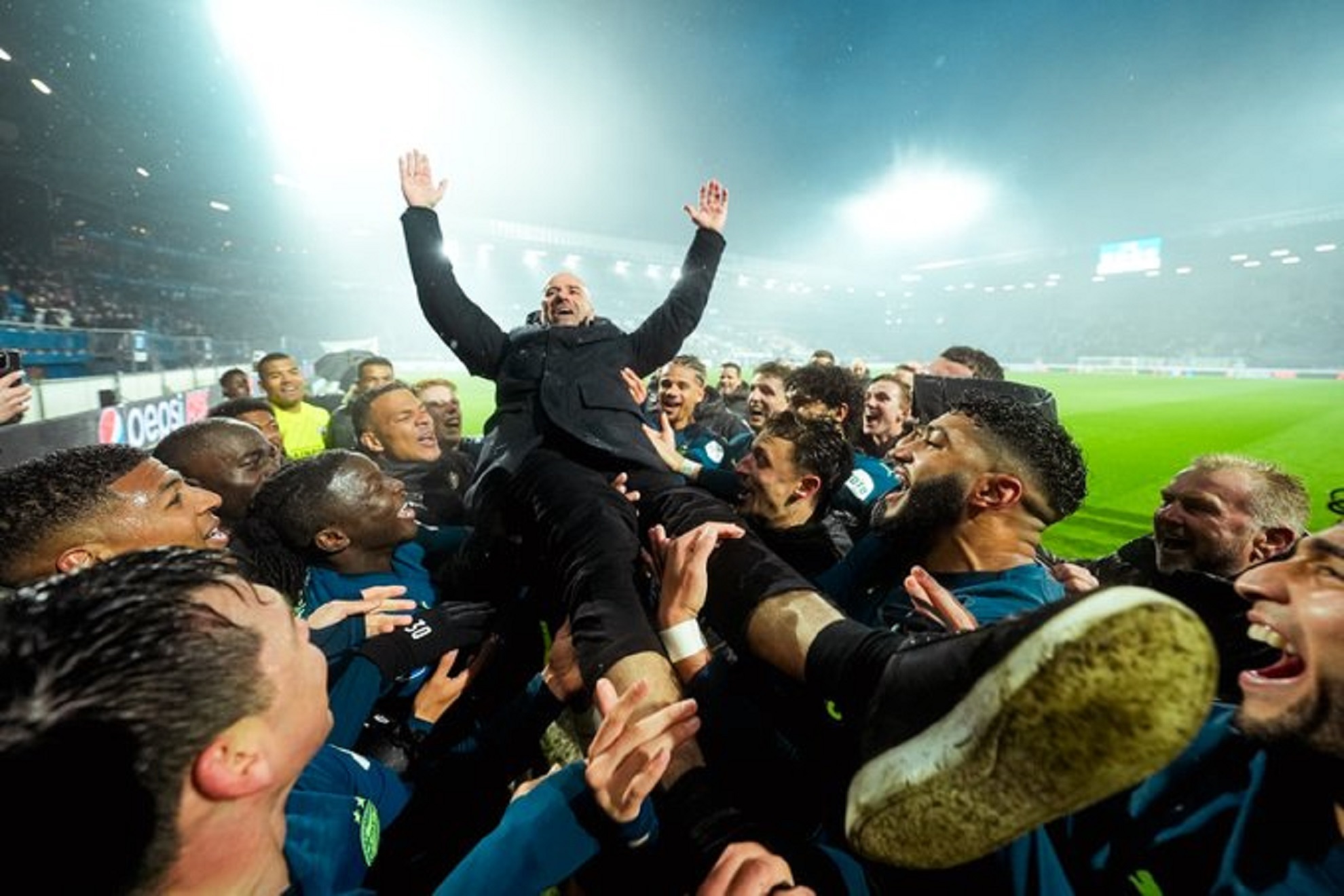Con su goleada de este jueves, el PSV est muy cerca del titulo de la Eredivisie