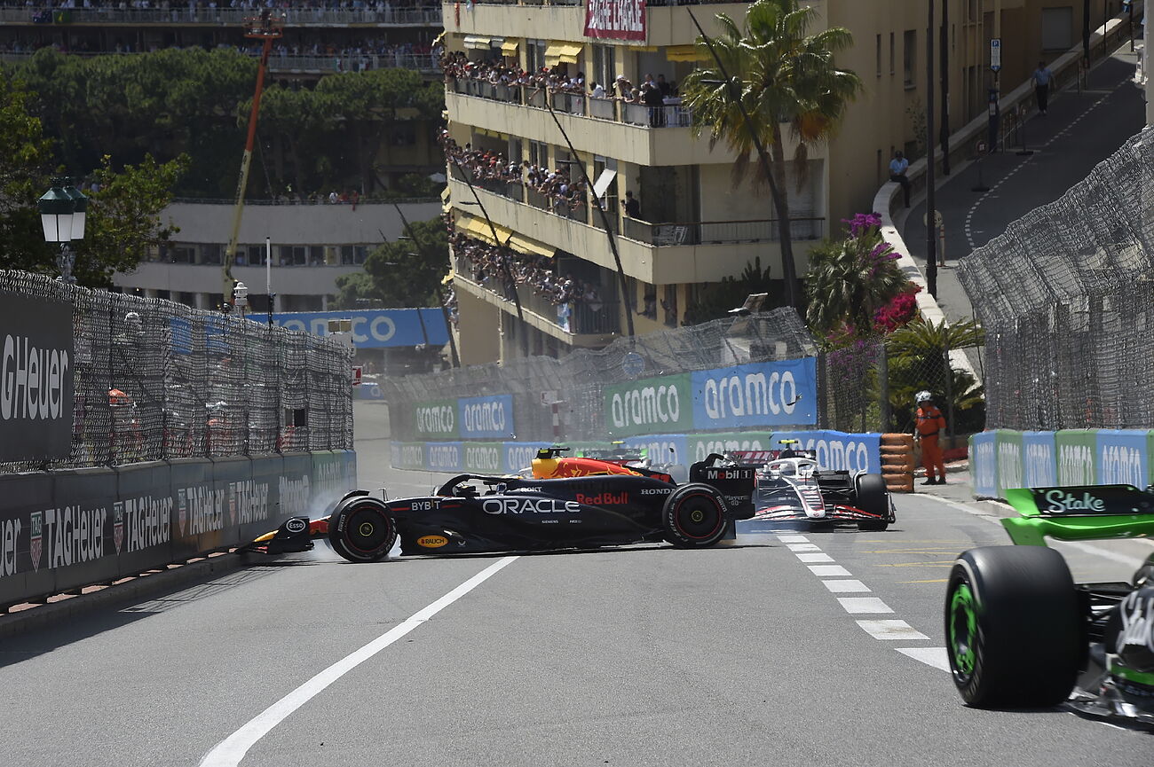 Fuerte choque de Checo Prez en el Gran Premio de Mnaco