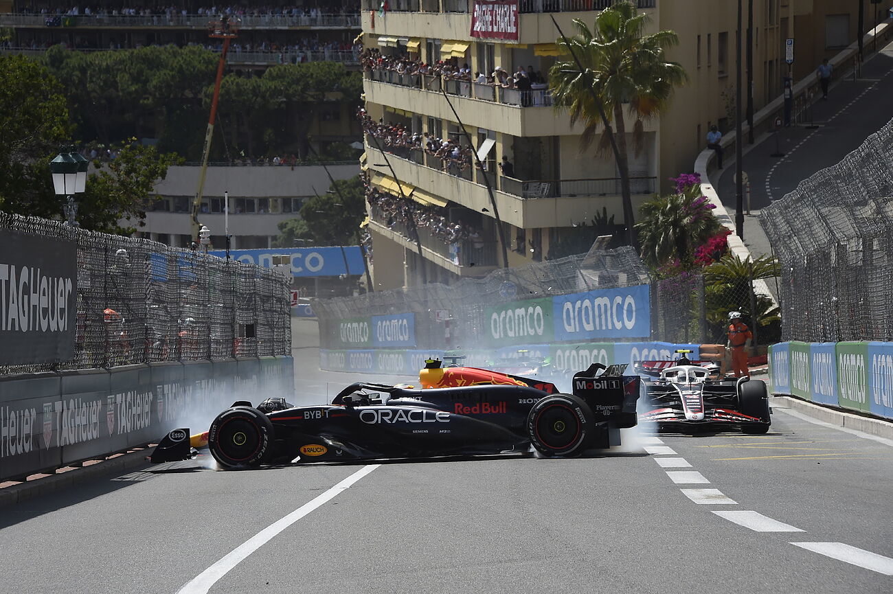 Fuerte choque de Checo Prez en el Gran Premio de Mnaco