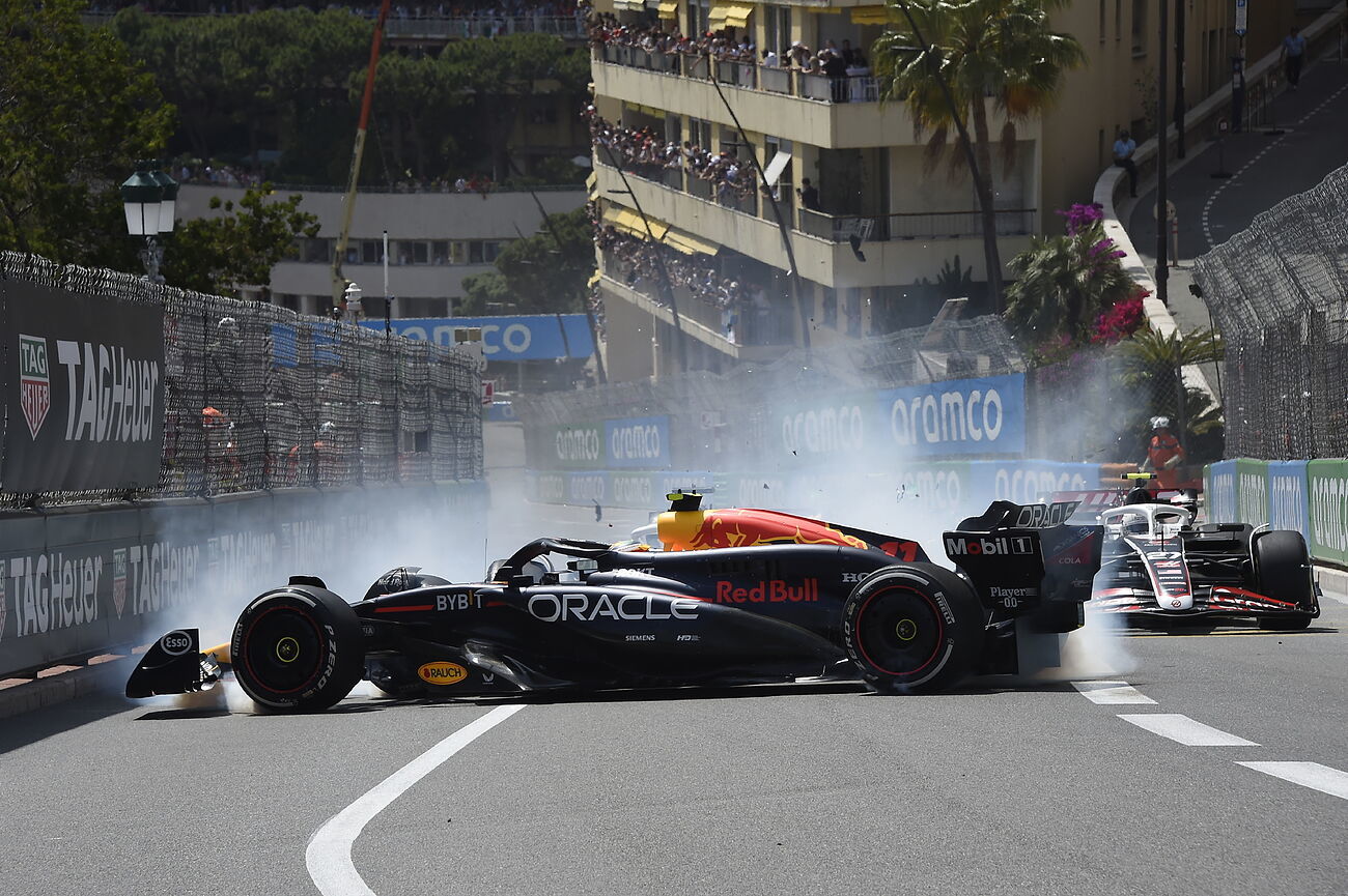 Fuerte choque de Checo Prez en el Gran Premio de Mnaco