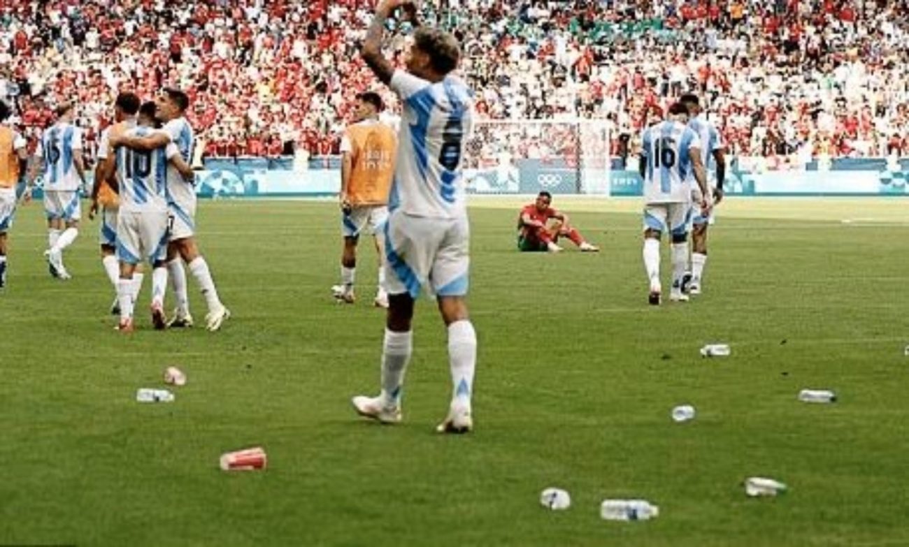 Argentina vs Marruecos fue el partido inaugural para amabas...