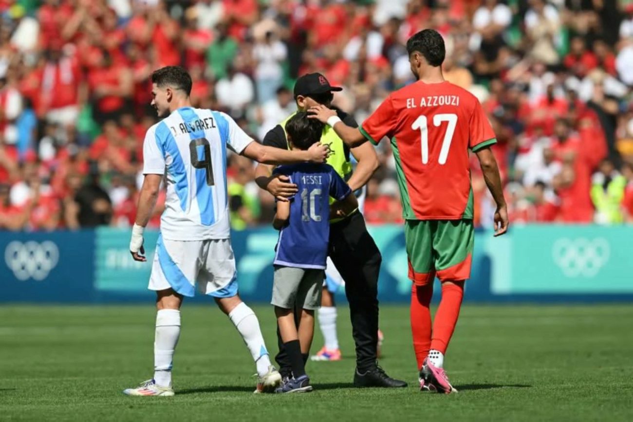 Argentina vs Marruecos fue el partido inaugural para amabas...