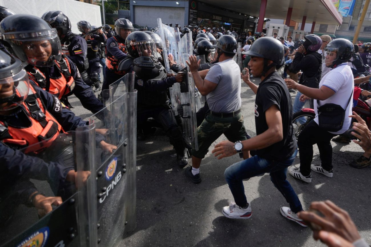 La oposicin al rgimen chavista tom las calles de ciudades como...