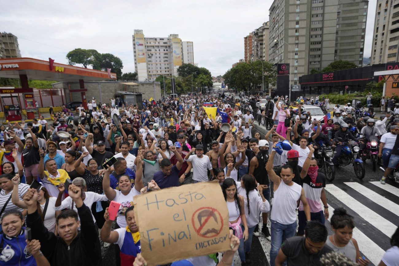 La oposicin al rgimen chavista tom las calles de ciudades como...