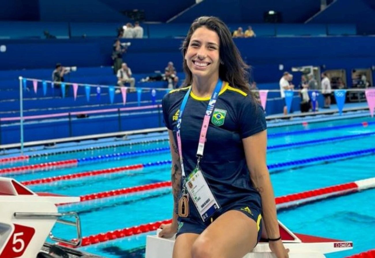 Ana Vieira le hizo honor a su festiva nacionalidad brasilea y por...