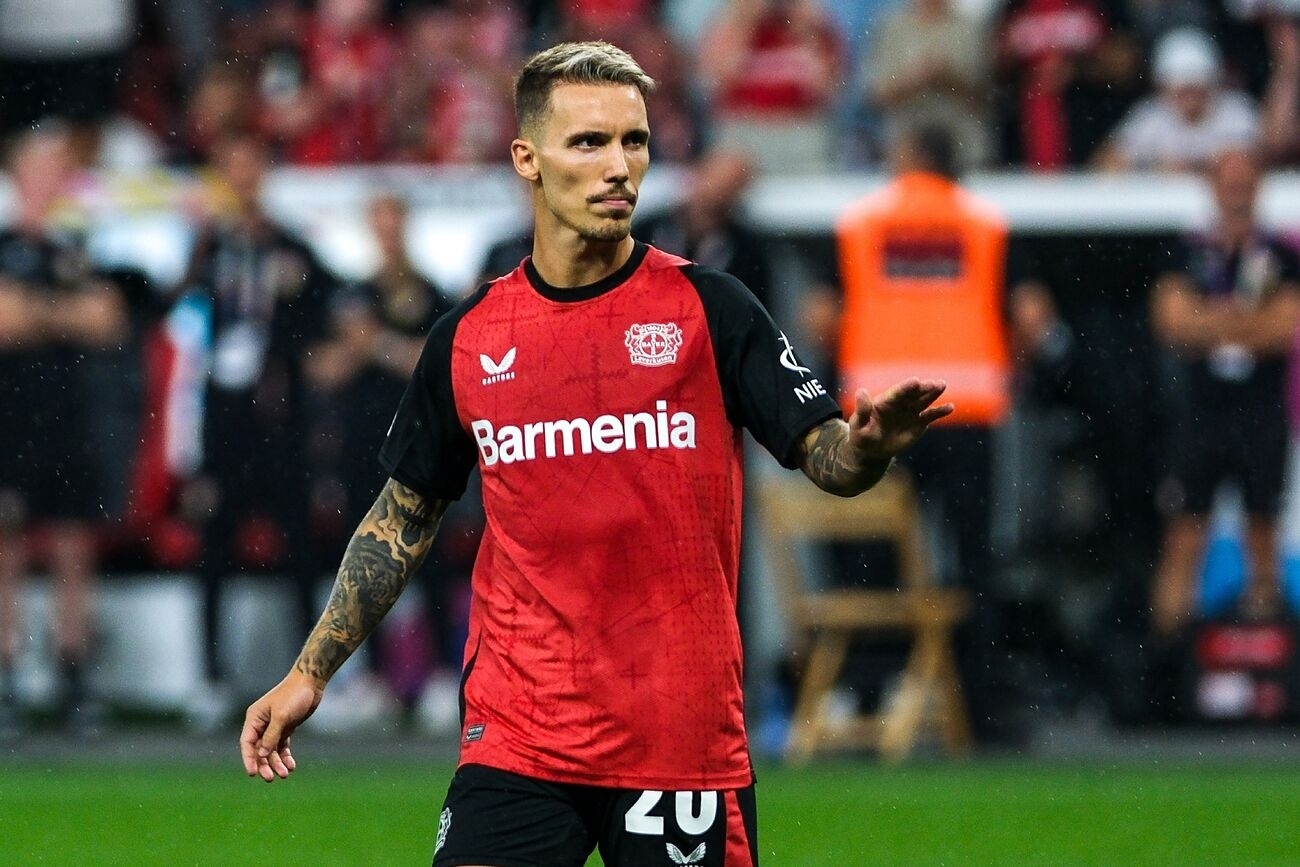 Alejandro Grimaldo (Bayer Leverkusen)